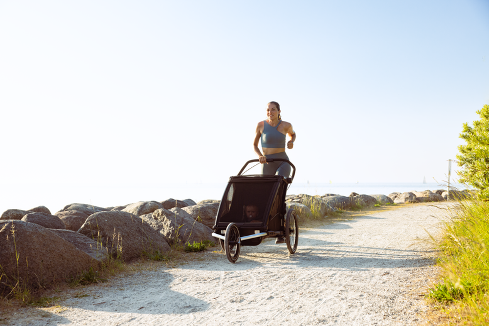 Thule Chariot Jogging Kit 2, in Action