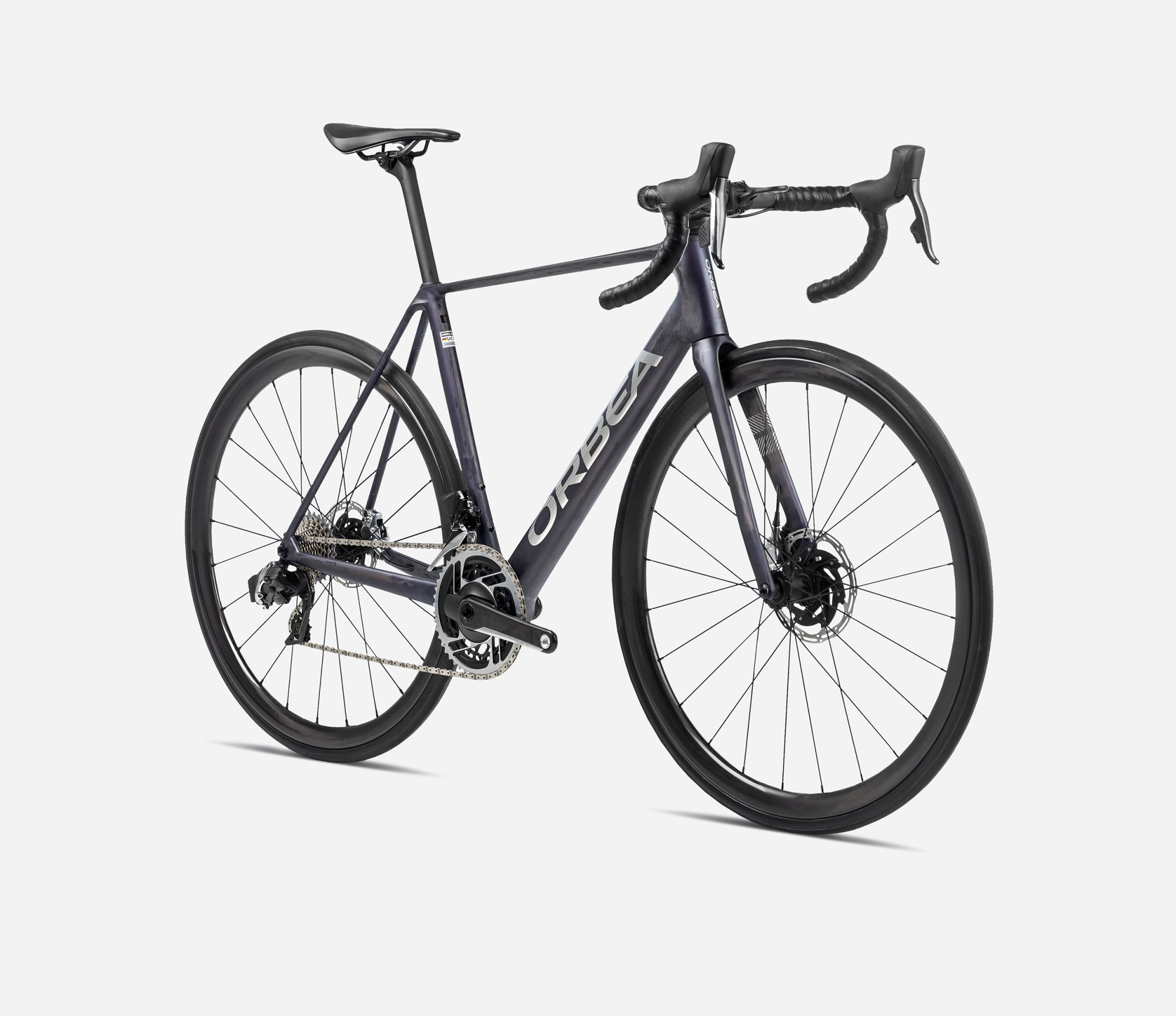 Orbea Orca M20iLTD  2024, Tanzanite (Matt) - Carbon Raw (Matt), Seitenansicht vorne