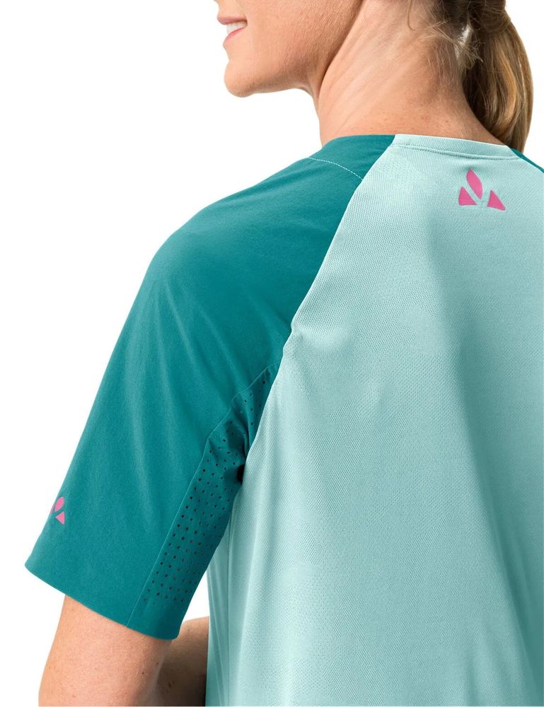 Vaude Women's Moab Pro Shirt in glacier, Detail vorne