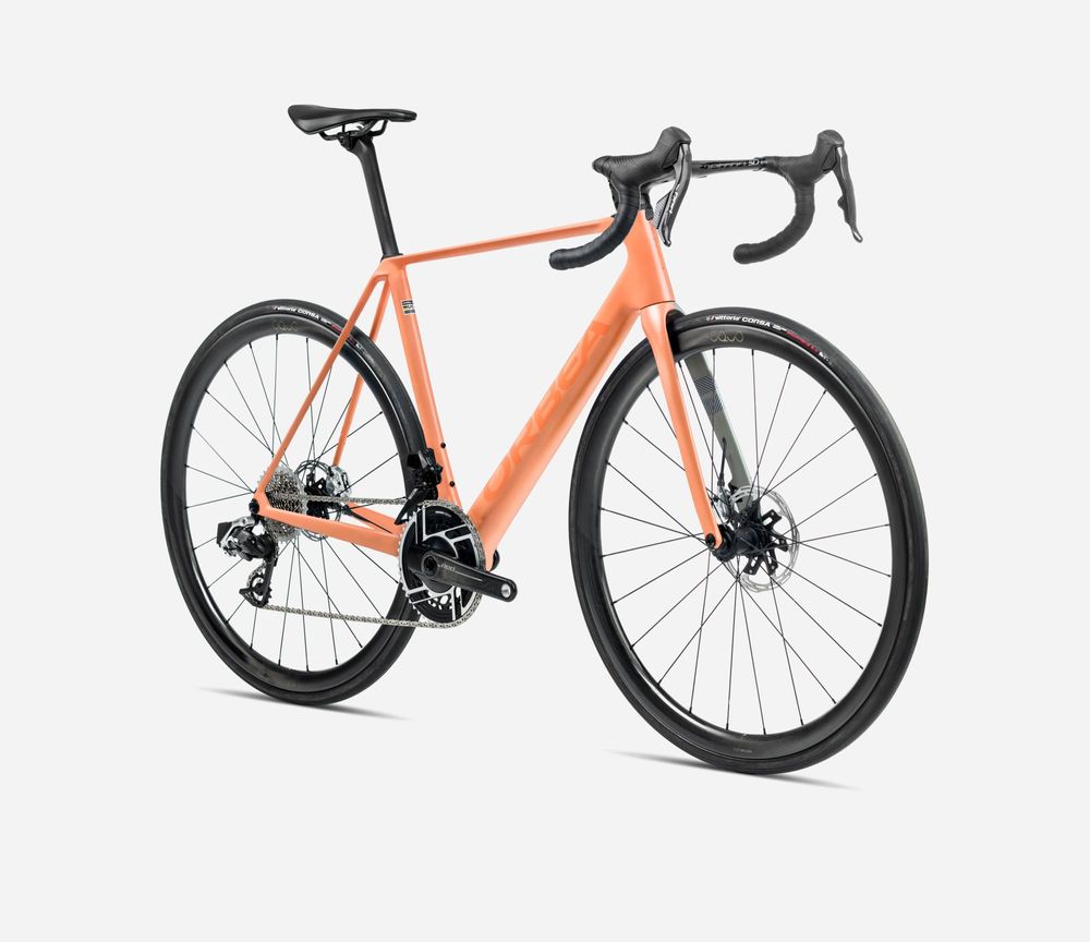 Orbea Orca M30iLTD 2025, Orange Cloud (Matt) - Stone Blue (Matt-Gloss), Seitenansicht vorne