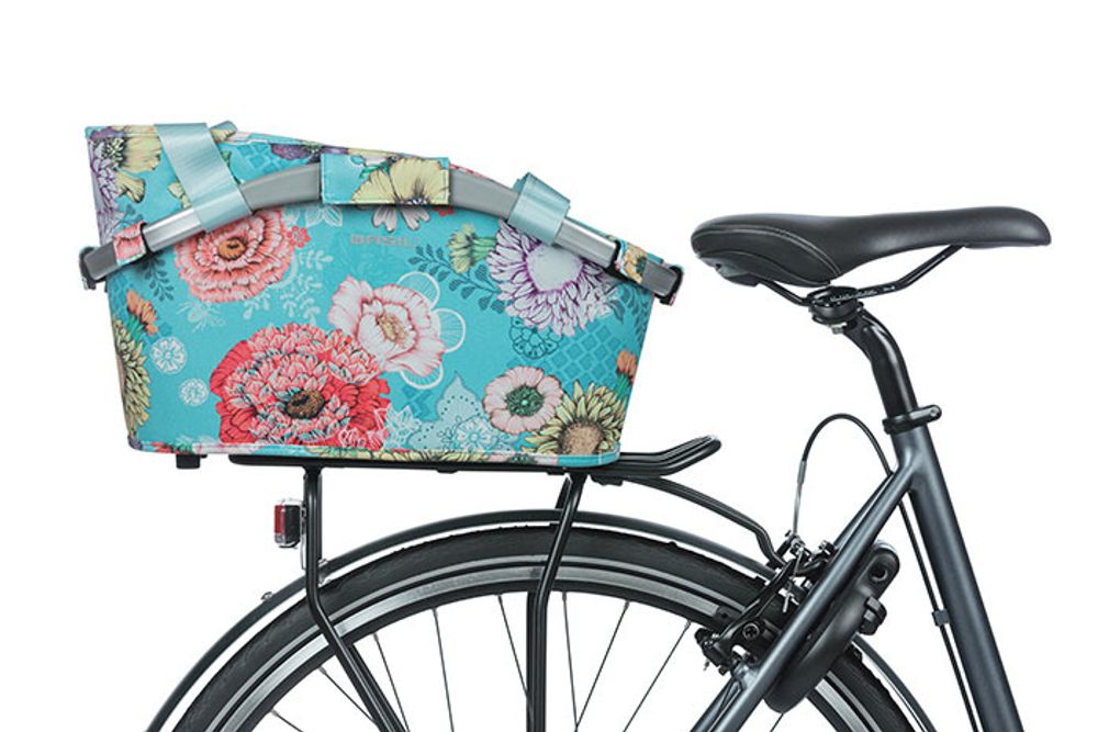 BASIL H.R.-Korb "2Day Carry All Rear Basket", "Bloom Field" sky blue, Ansicht Gepäckträger