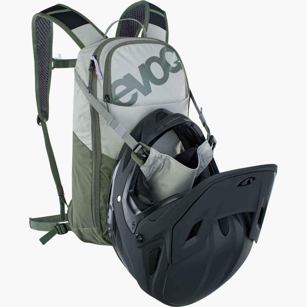 evoc RIDE 8 + HYDRATION BLADDER 2 - Stone/Dark Olive