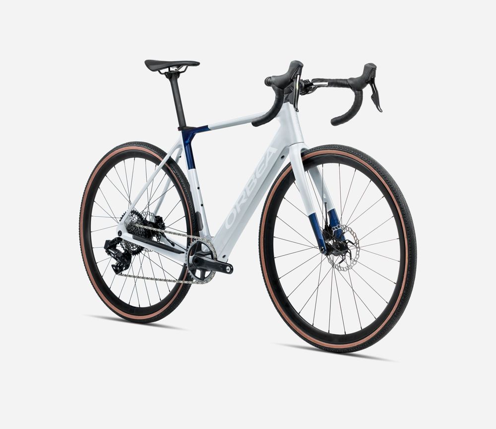 Orbea Gain M10i 2025, Halo Silver (Matt) - Blue Carbon View (Gloss), Vorderansicht