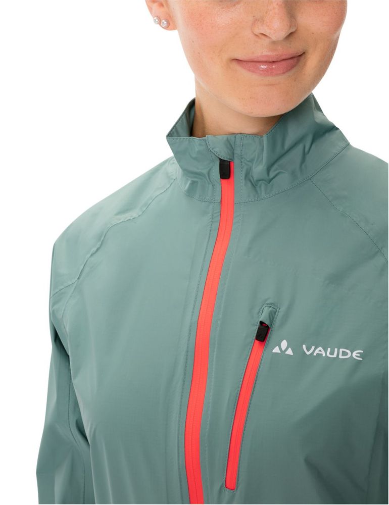 VAUDE Women's  Drop Jacket III  Damen Rad-Regenjacke - dusty moss