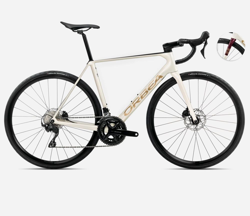 Orbea Orca M30 2025, Ivory White-Burgundy(Gloss)-Vulcanoe (Matt), Seitenansicht rechts