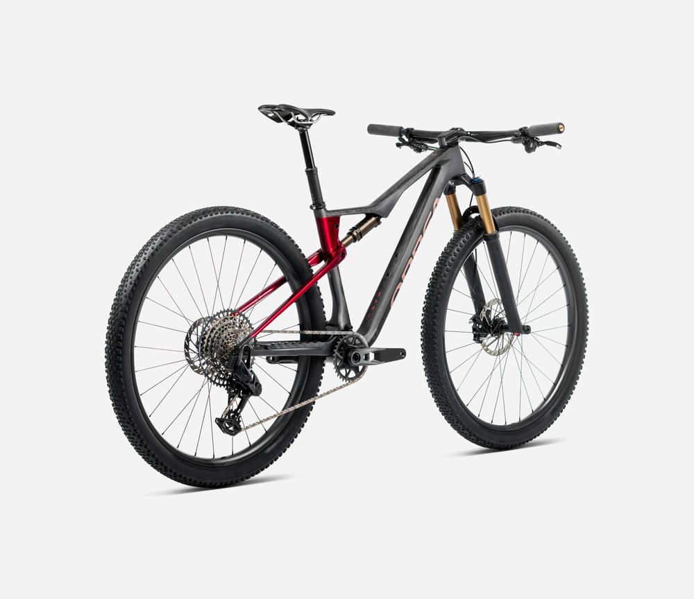 Orbea Oiz M-Team AXS 2025 - Diamond Carbon View (Matt) - Cherry Red (Gloss)