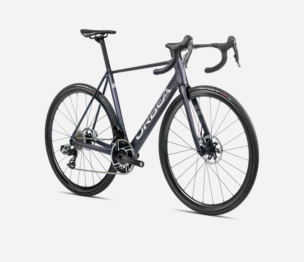 Orbea Orca M11eLTD PWR 2025, Tanzanite (Matt) - Carbon Raw (Matt), Seitenansicht vorne