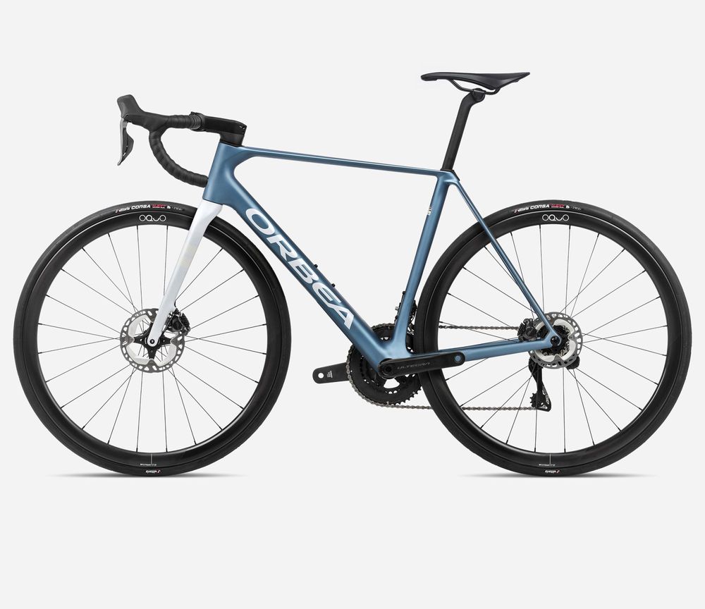 Orbea Orca M20iTeam 2024, Slate Blue-Halo Silver (Matt), Seitenansicht links