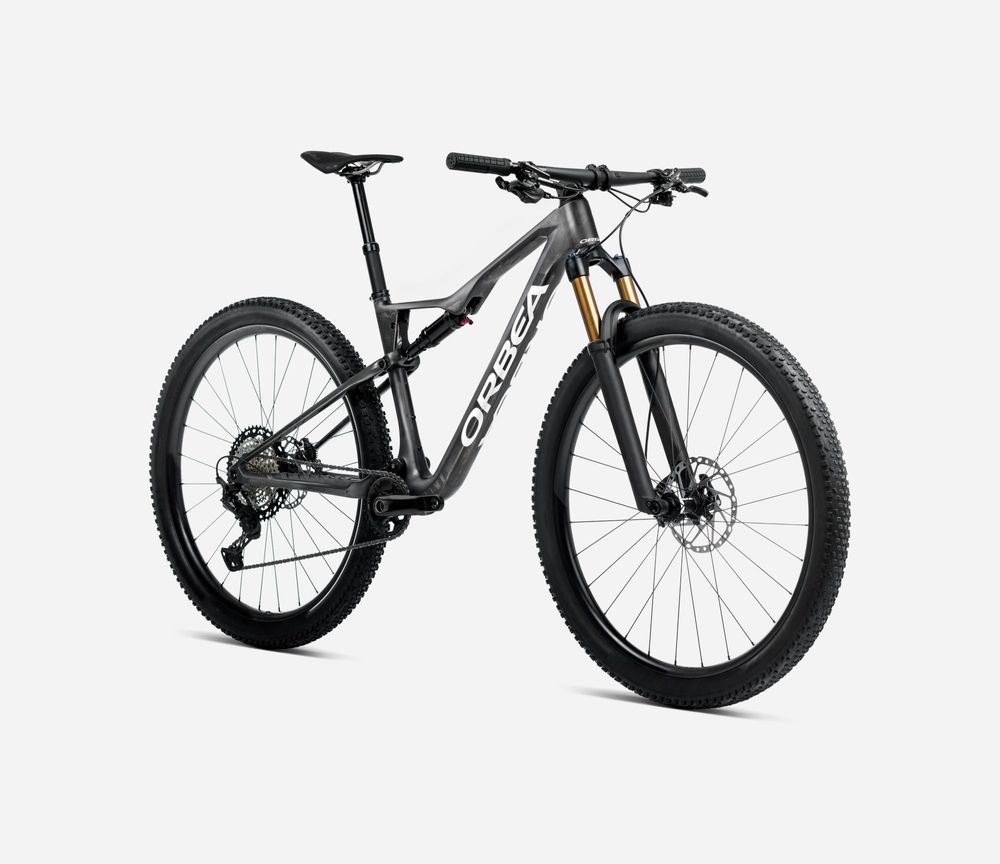 Orbea Oiz M10 2025, Diamond Carbon View (Matt-Gloss), Seitenansicht vorne