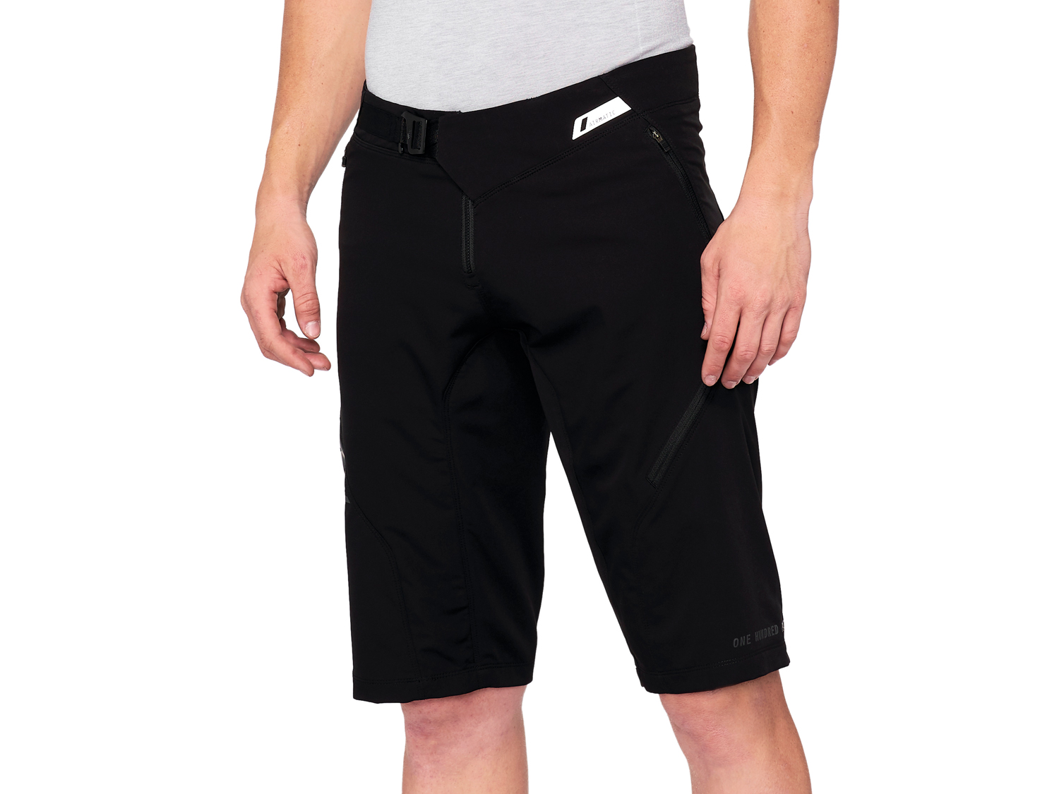 100% Airmatic Shorts - black