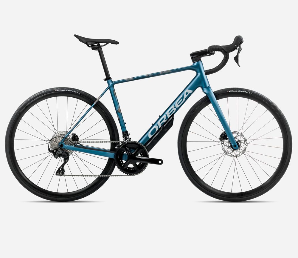 Orbea Avant H30 2025, Salte Blue (Matt) - Halo Silver (Gloss), Seitenansicht